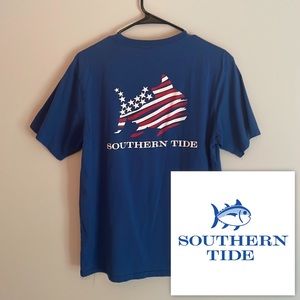 Southern Tide short sleeve blue pocket T shirt